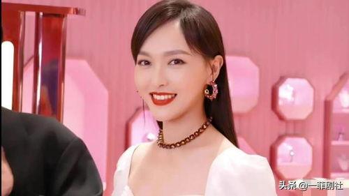 娱乐圈最新明星吃瓜消息,明星们背后的惊人真相大揭秘！