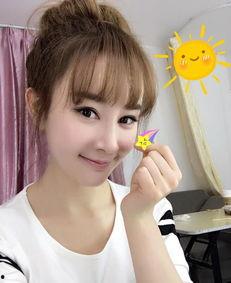 娱乐吃瓜酱自拍,揭秘明星幕后生活点滴